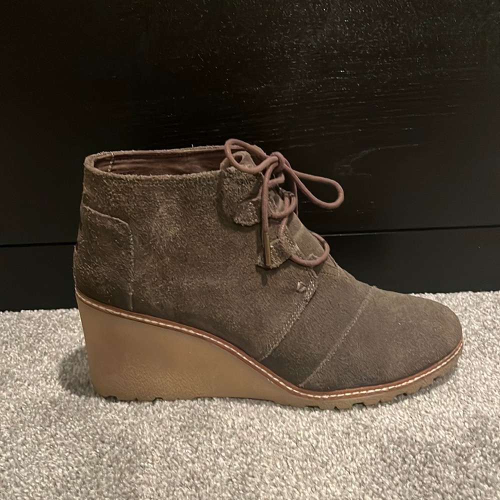 TOMS Olive Suede Crepe Desert Wedge Bootie